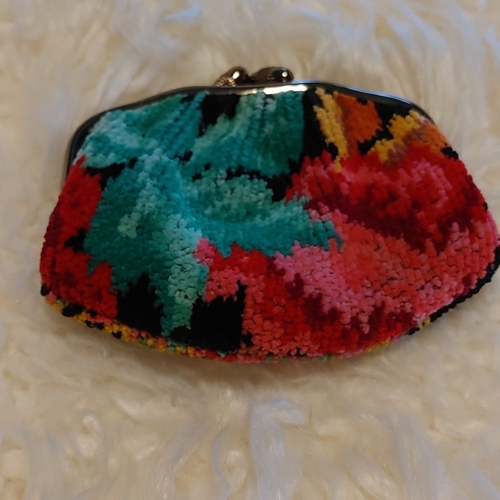 Soft Multicoloured Chenille Needlepoint Style Compact Coin/Change Purse